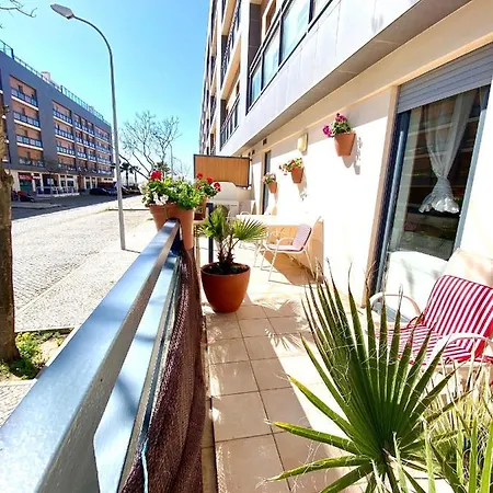 Zenit Luxury Marina Village Olhão